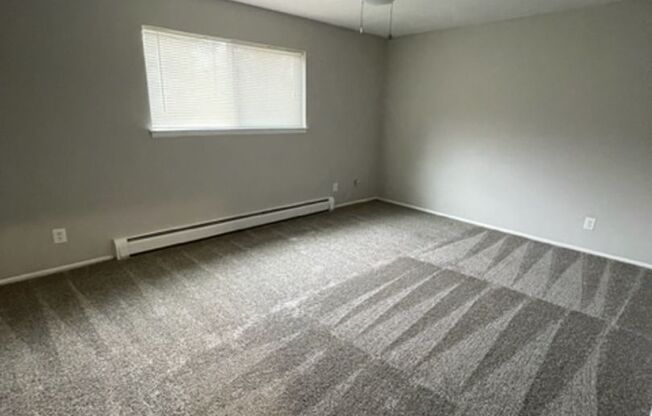 1 bed, 1 bath, 750 sqft, $1,195, Unit 855-A4