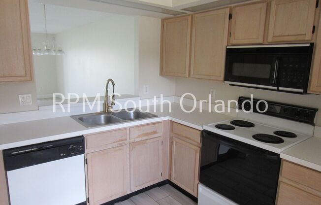 2 beds, 2 baths, $1,699