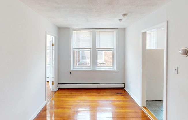 1 bed, 1 bath, $2,500, Unit 5B