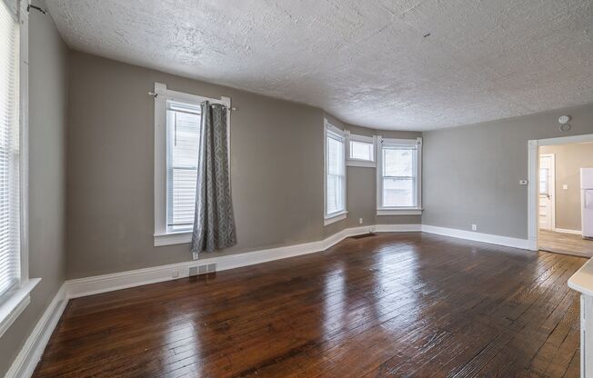 3 Bedroom Midtown Home!