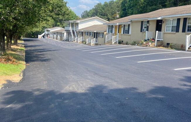 1 bed, 1 bath, $780, Unit 818