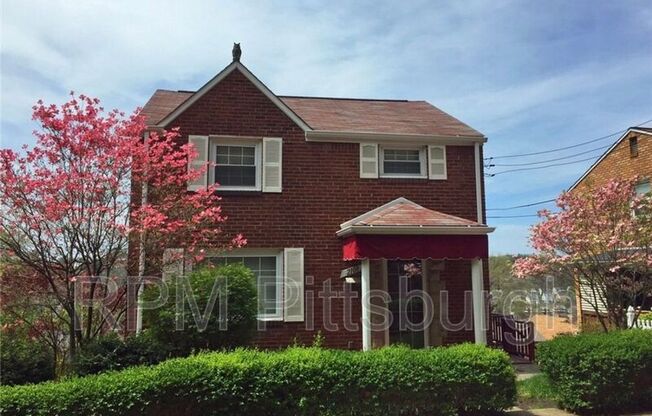 2108 LUCINA AVE