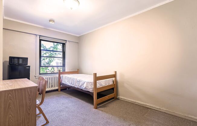 Studio, 1 bath, 250 sqft, $715, Unit 315