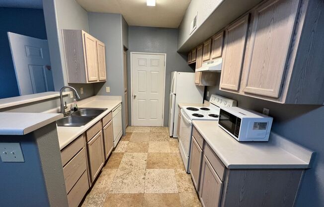 1 bed, 1 bath, $1,500, Unit # 2081
