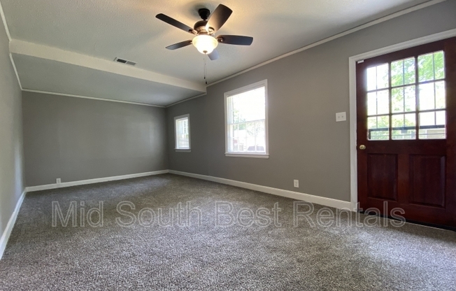 3 beds, 1 bath, 1,650 sqft, $1,175