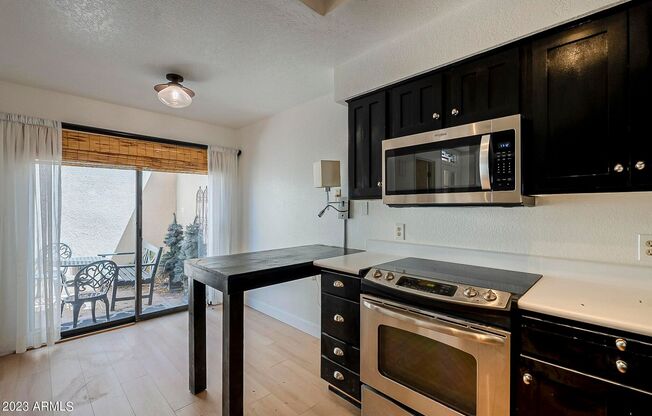 2921 E. Keim Dr Phoenix, AZ 85016