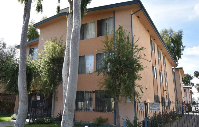1546 S. Wilton Pl