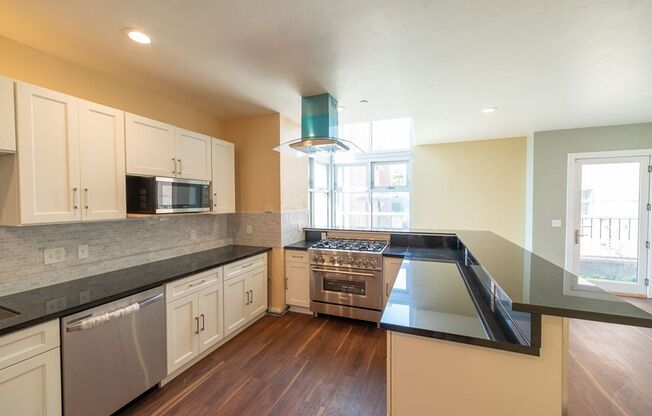 2 beds, 3 baths, $3,478.75, Unit 2