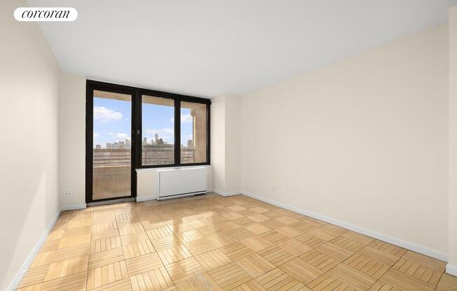 1 bed, 1 bath, 786 sqft, $5,200, Unit 36C