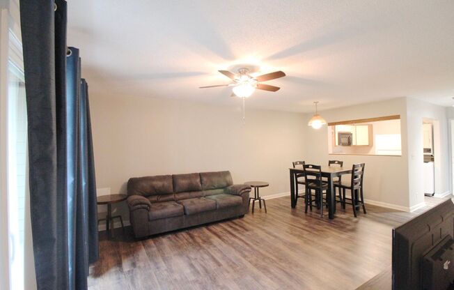 2 beds, 2 baths, $750