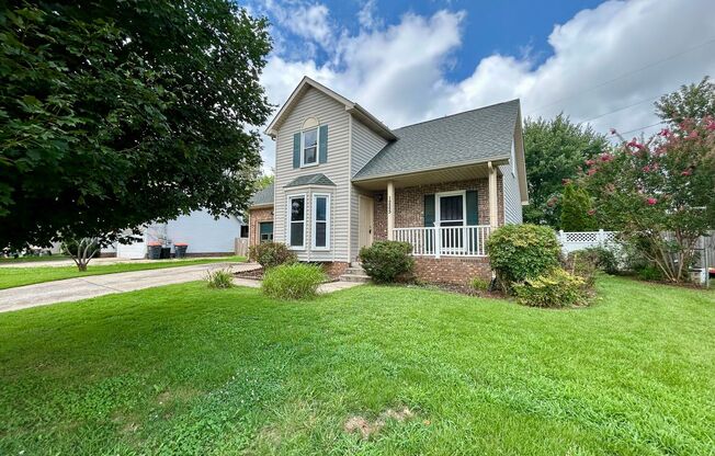 1225 Cobblestone Lane