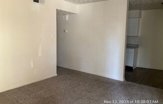 2 beds, 1 bath, 845 sqft, $1,095, Unit 05525-06