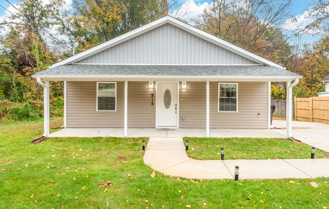 4Bd/ 2Bath Ranch Style home mins from Downtown Burlington