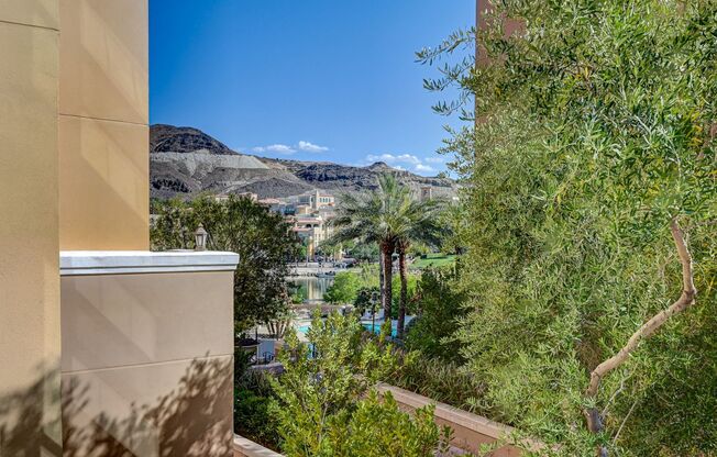 1 bed, 1 bath, $2,000, Unit # 245