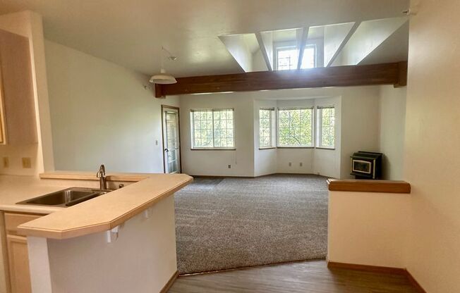 Pines Apartments