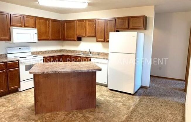 3 beds, 2 baths, 1,050 sqft, $1,199, Unit 535 Figzel Court #205