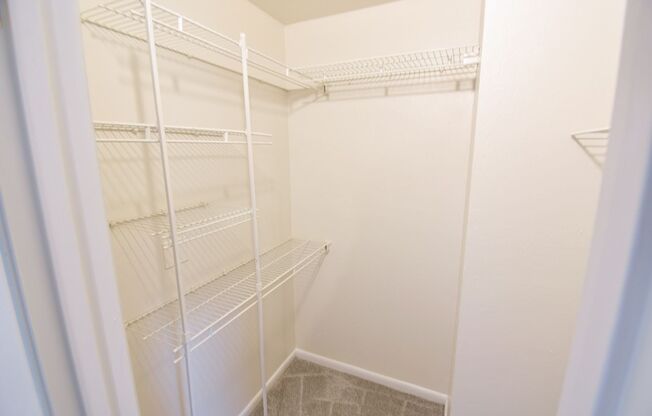 2 beds, 1 bath, 766 sqft, $1,300, Unit NPV2317