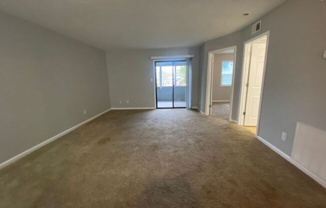 2 beds, 2 baths, 820 sqft, $1,195, Unit 2502