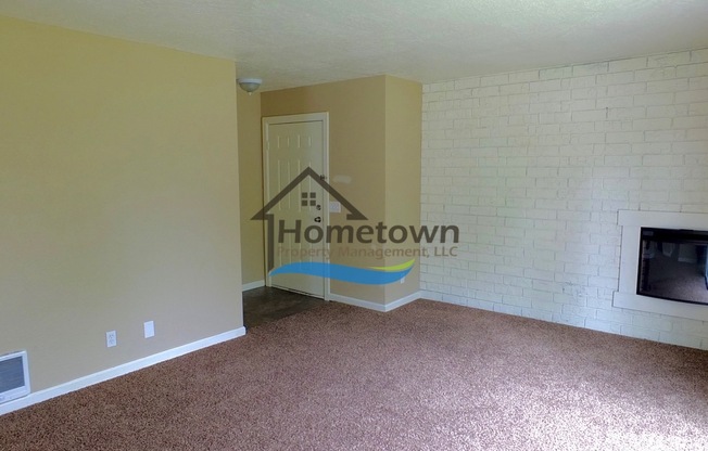 2 beds, 1 bath, 896 sqft, $1,380, Unit Unit 4