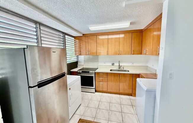 The Continental/2BD/1BA/1PK