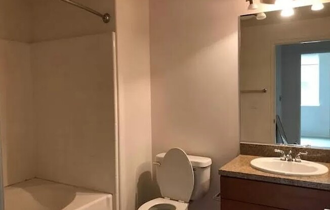 2 beds, 2 baths, 1,240 sqft, $3,750, Unit 450