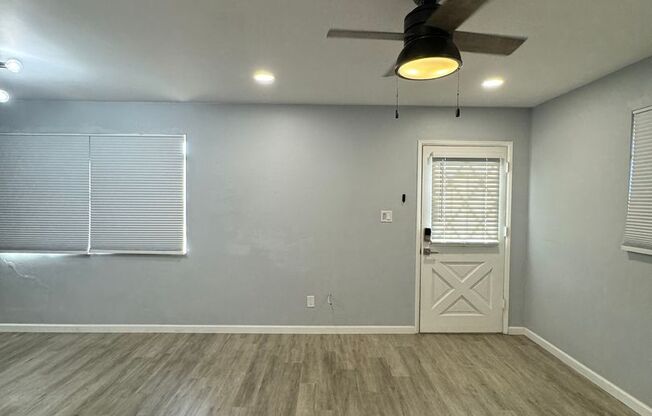 1 BEDROOM UNIT IN PRIME PHOENIX LOCATION