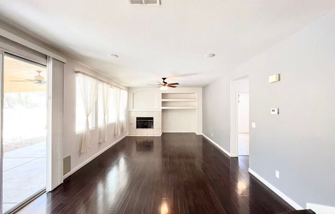 Beautiful 4-bedroom home located in Henderson