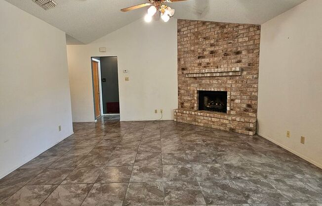 Charming 3-Bedroom Home in Aransas Pass!