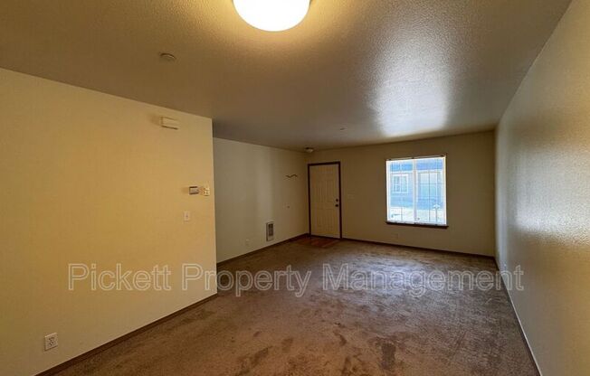 680 NORTHPARK LN