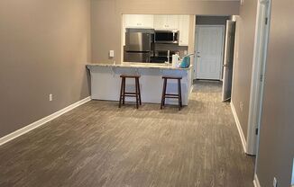 2 beds, 2 baths, $1,600