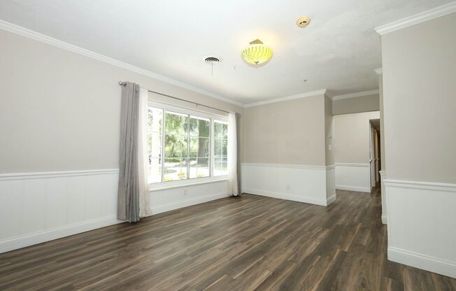 Spacious 4/2 in Maitland's English Estates!
