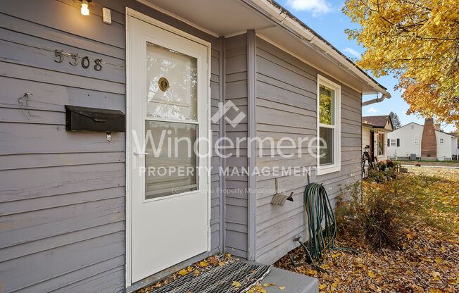 2 beds, 1 bath, $1,495