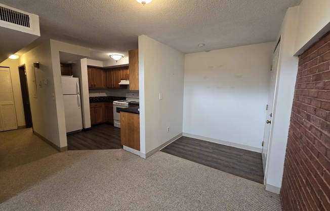 1 bed, 2 baths, 1,400 sqft, $2,200, Unit 203