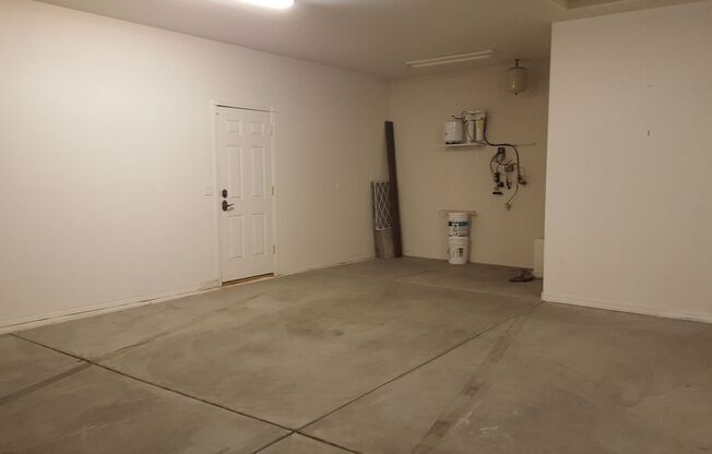 3 beds, 2 baths, $1,700