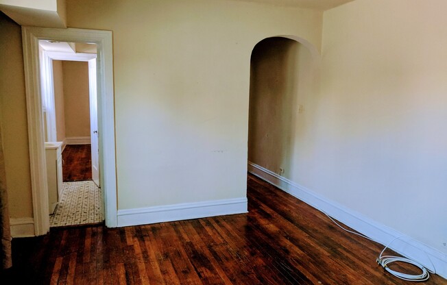 1 bed, 1 bath, $1,150, Unit Apt. 05