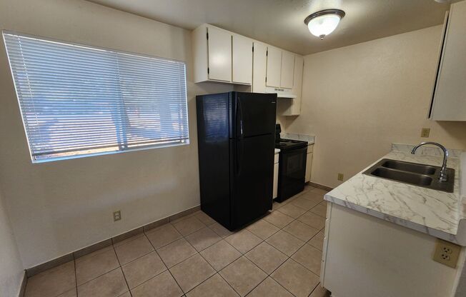 1 bed, 1 bath, $900, Unit 3503 Churn Creek Rd - 03