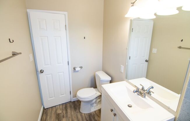 Brand New Huge Remodeled 2 Bedroom 1 Bath W/ AC and Parking