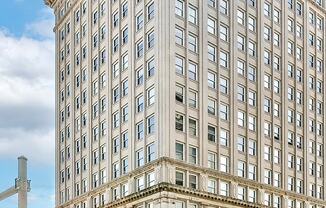Orpheum Tower Apartments in Omaha, NE