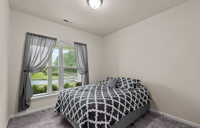 Beautiful 4 Bedroom with Upgrades Throughout