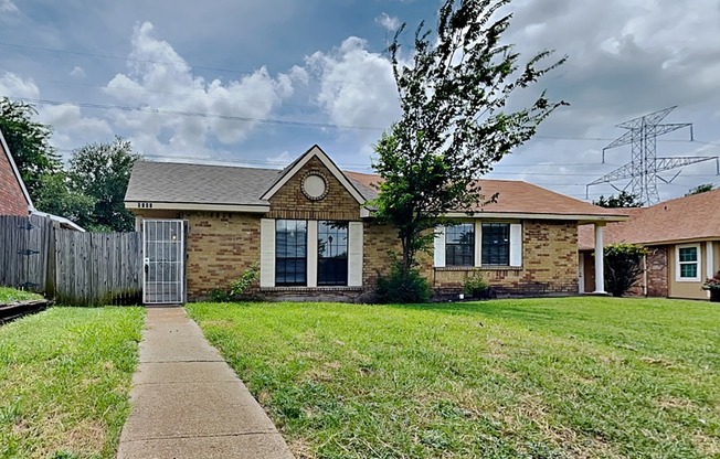 7313 PINEBERRY RD