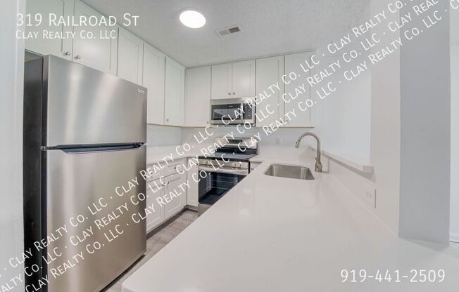 319 RAILROAD ST
