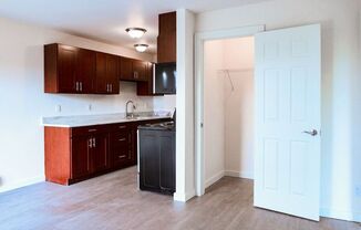 2501 Thorndyke Ave W.