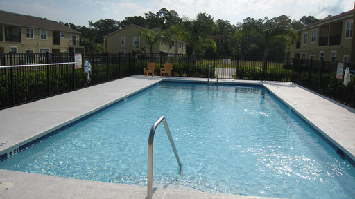 Updated 3 bed 2.5 bath Townhome