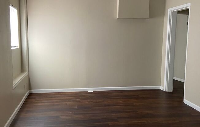 2 beds, 1 bath, 1,441 sqft, $1,395, Unit 95 N 20TH ST