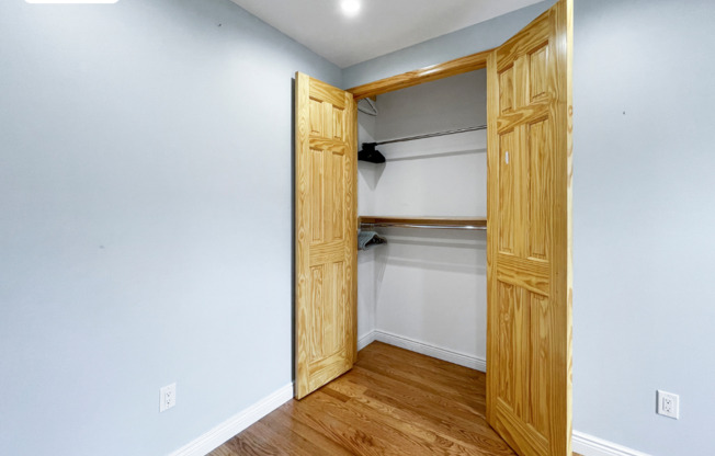 440 SENATOR ST