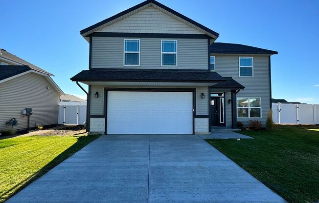 NEW HOME!! 3800sqft 4 bed / 3 bath in Airway Heights