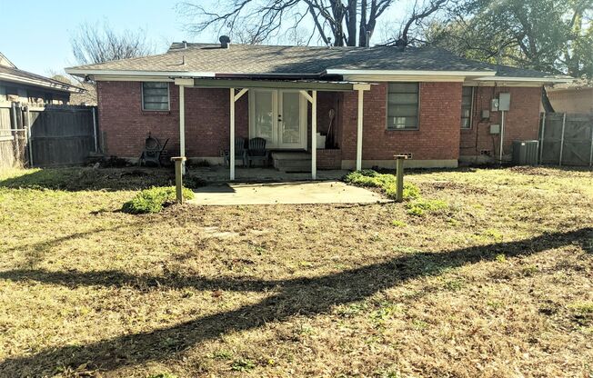 4 beds, 2 baths, $1,850