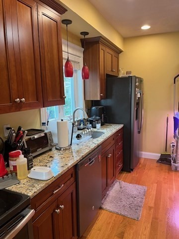 2 beds, 1 bath, 1,000 sqft, $2,400, Unit 1