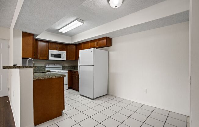 2 beds, 2 baths, 1,130 sqft, $2,250, Unit 04 - 419