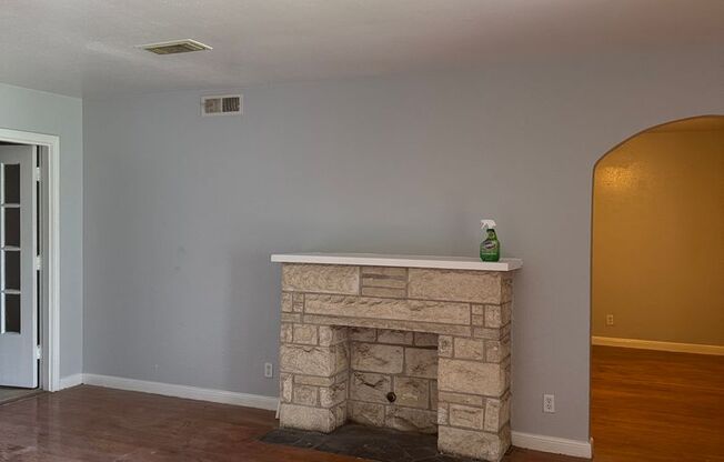 5042 Ventura Ln.